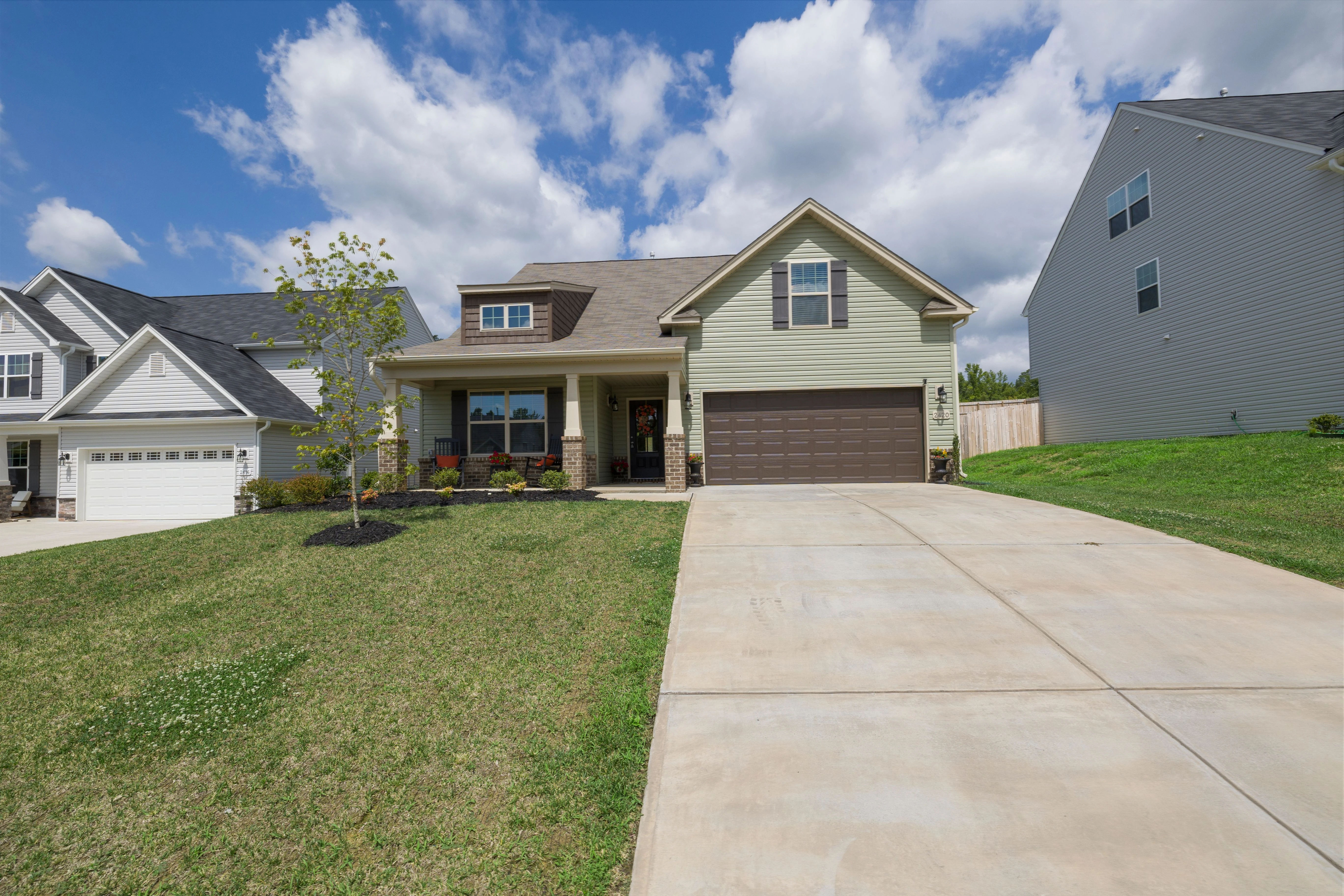 Residential garage door in Hillside